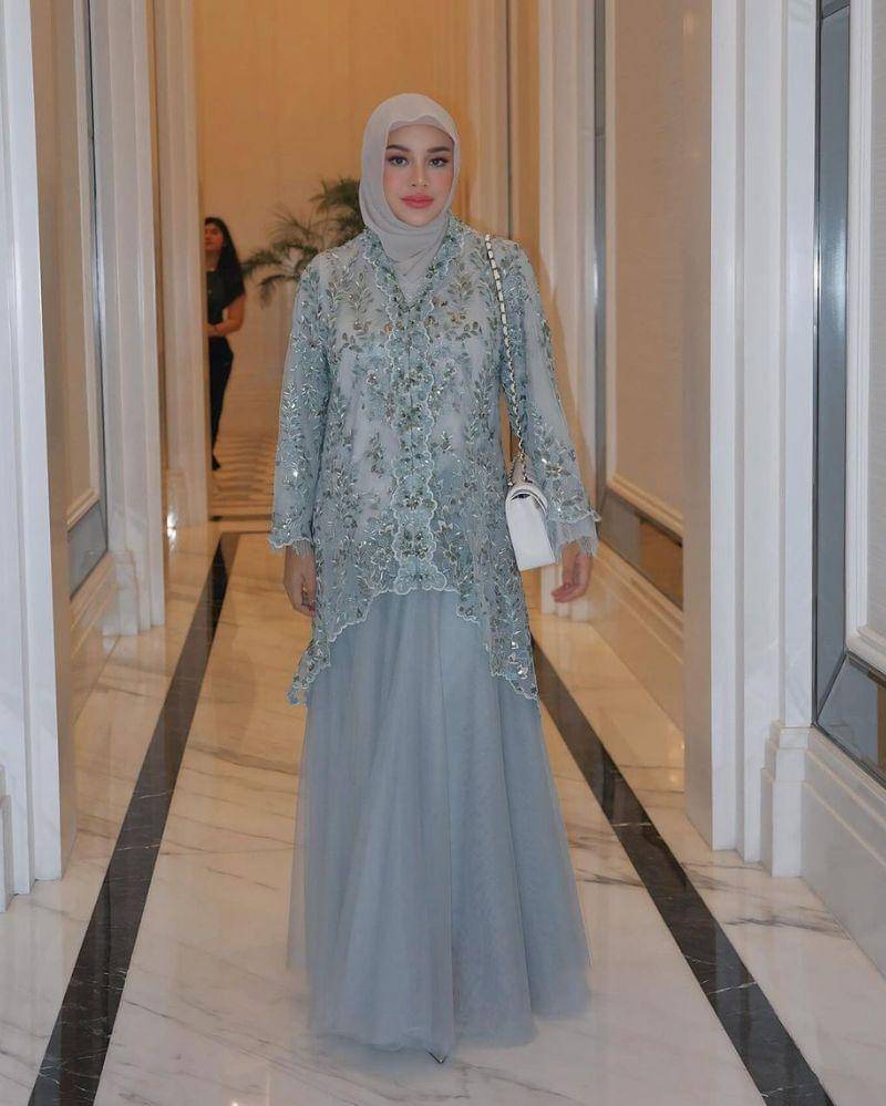 Instagram.com/aurelie.hermansyah